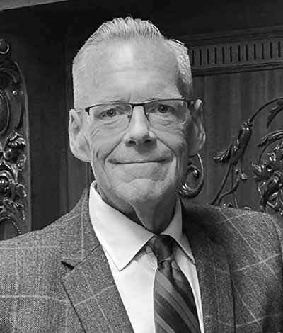 Photo of attorney W. Scott Hanken